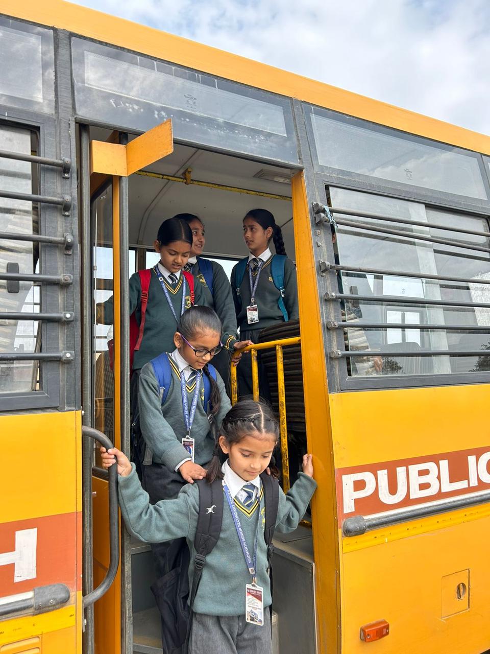 Siddharth Public School Buses